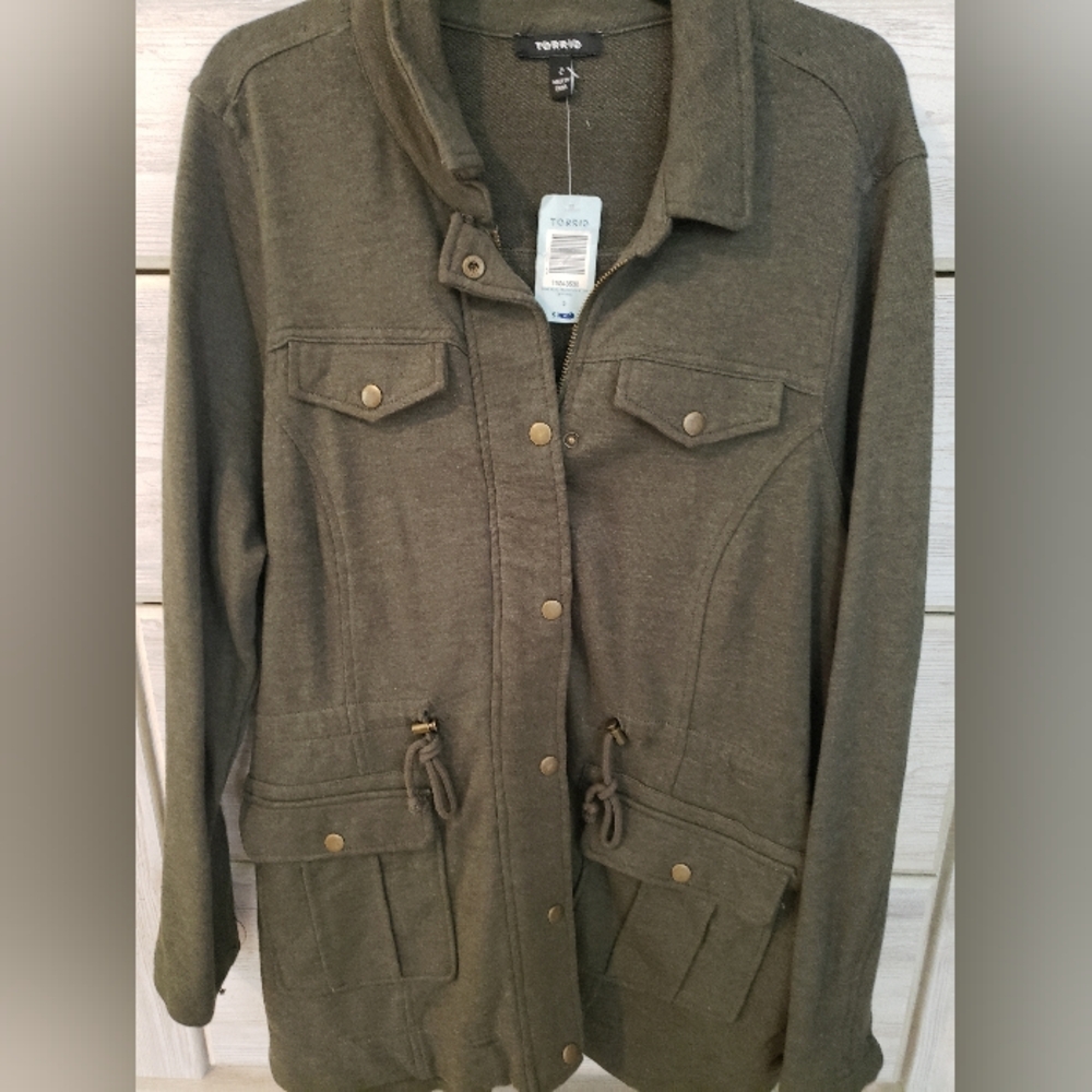 Torrid Women's Green Utility Jacket Size 2 NWT